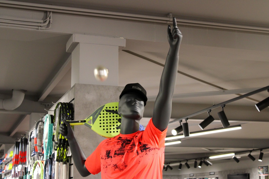 De Parel L.J. sports in Dorpshart Lisse