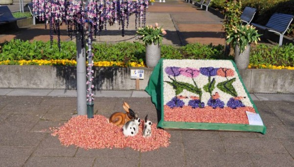 Mozaïeken en open atelierroute in Dorpshart Lisse