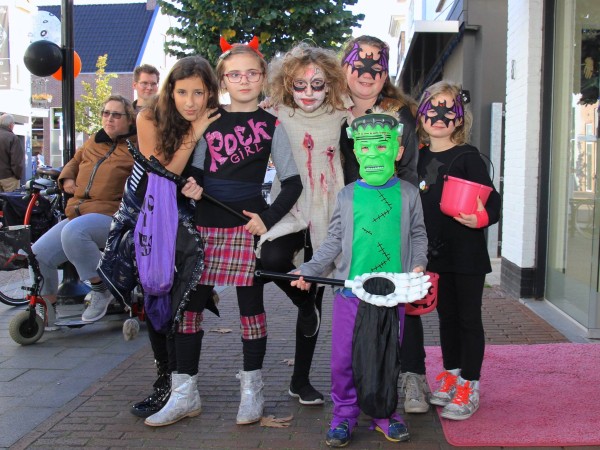 Halloween in Dorpshart Lisse